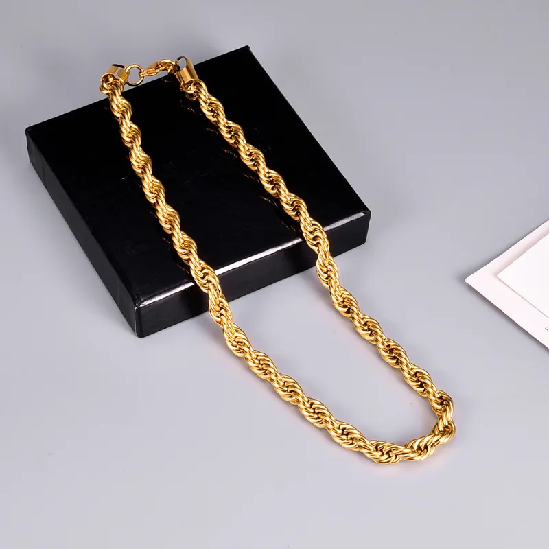 Collar cordon acero inoxidable chapada en oro 18 quilates