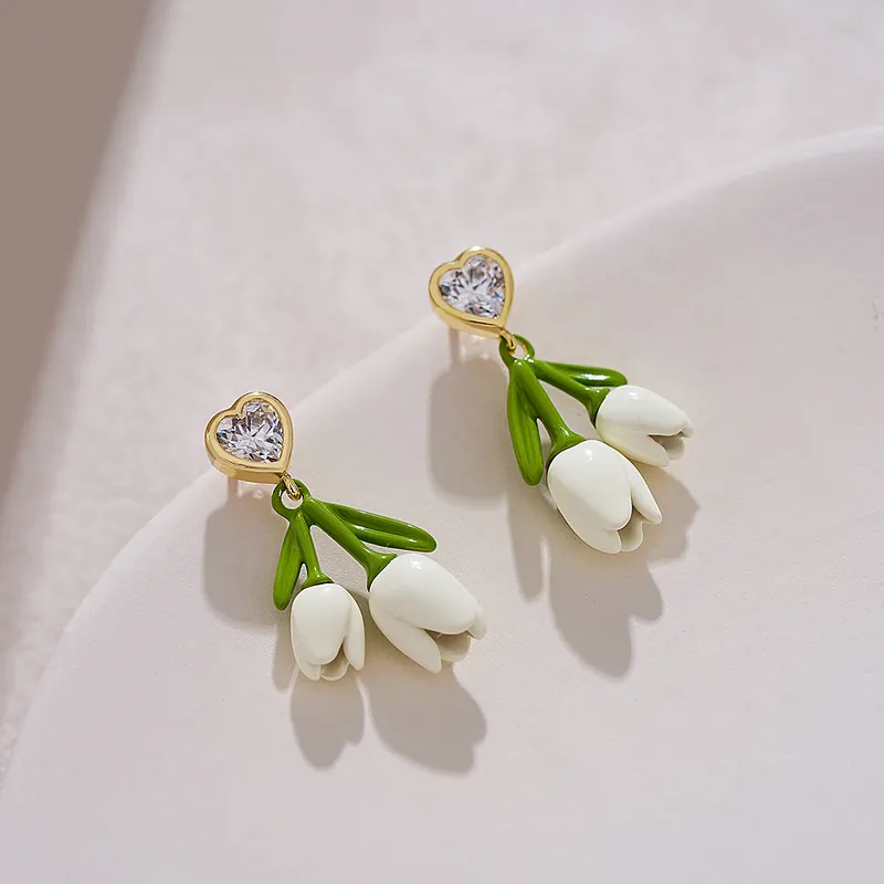 tulip earrings