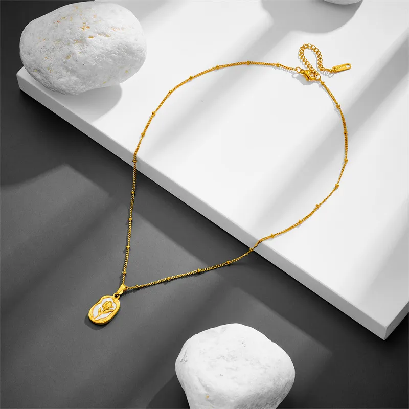 Collar dulce flor acero titanio chapado en oro de 18k con acrilico