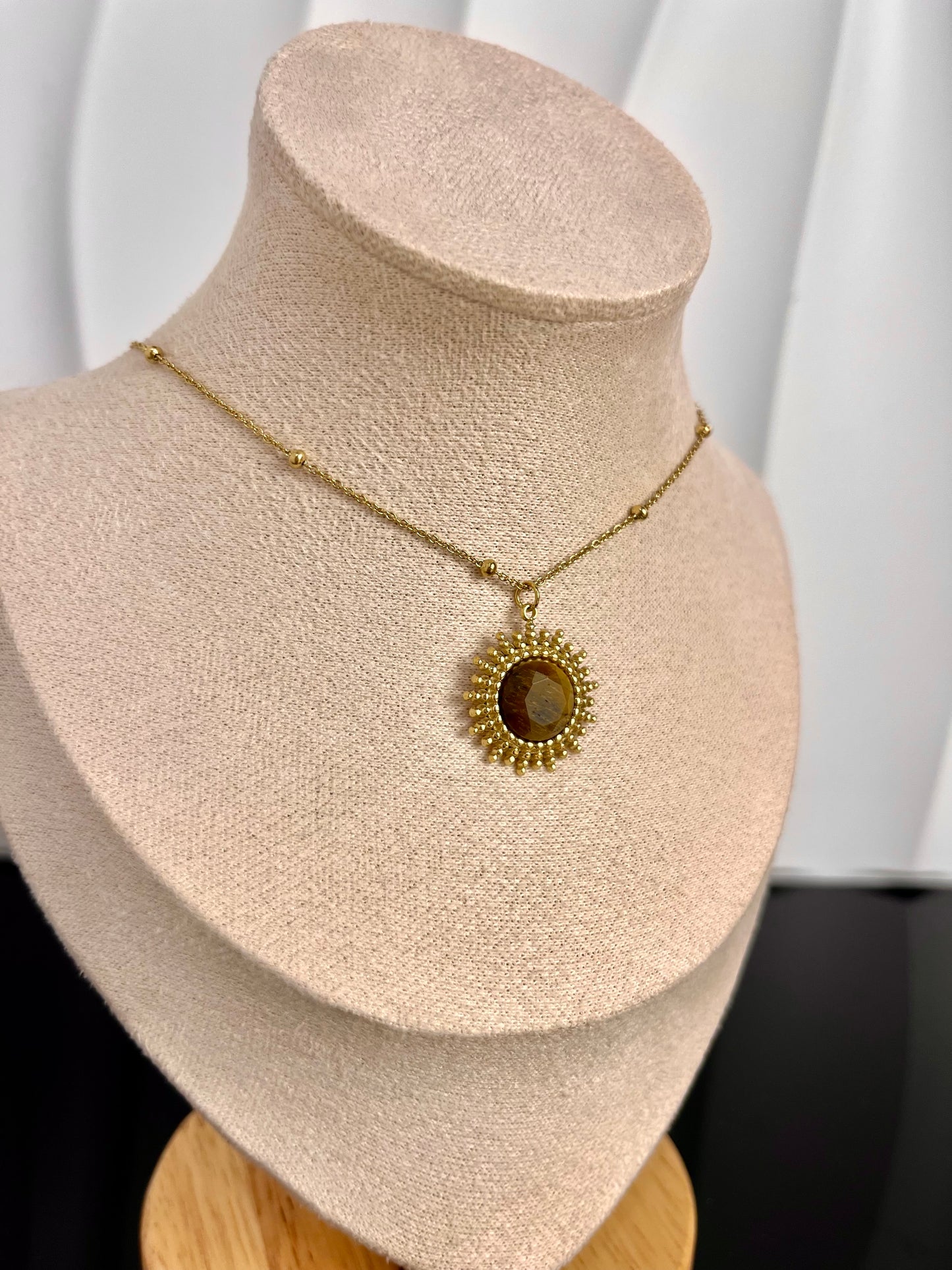 Collar Carmen en Acero Inoxidable