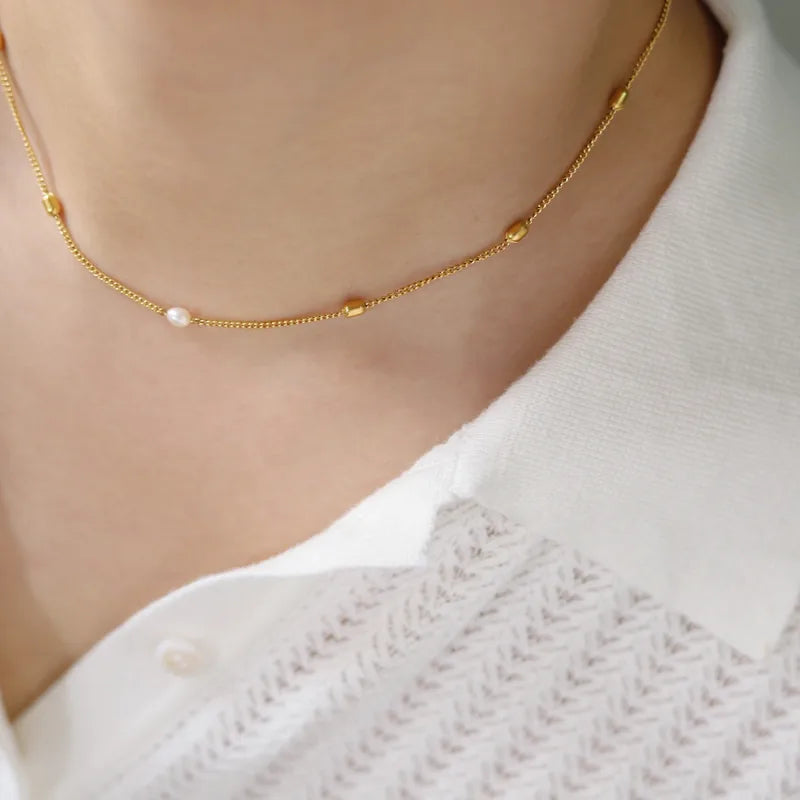 COLLAR Lilia